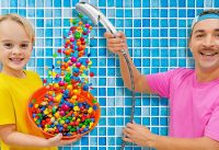 Magic Candy Shower Adventure with Chris and Alice 2