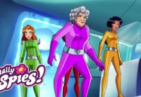 🔎🌸 Wildest Transformations 😮 Totally Spies | Cartoon Compilation 13