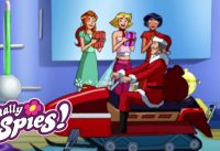 🔎🌸 Meeting Santa ❄️ Totally Spies | Cartoon Compilation 3