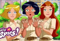 🔎🌸 Sporty Spies 💃 Totally Spies | Cartoon Compilation 3